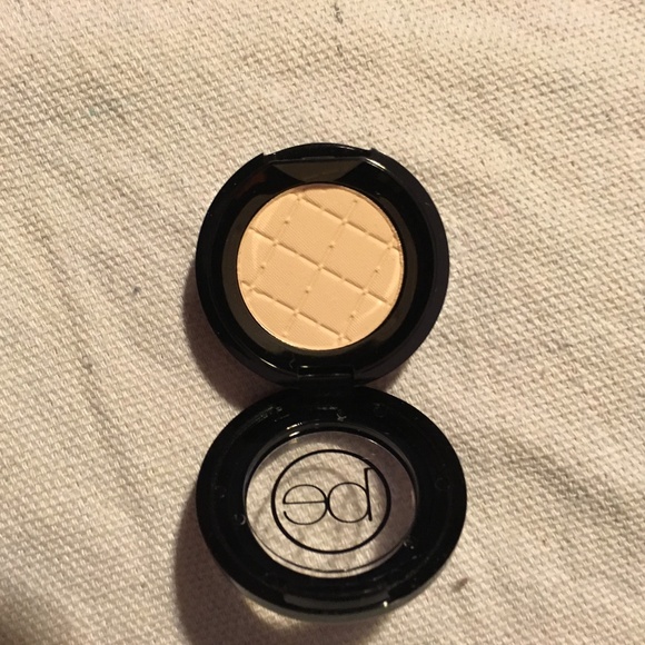 NWOT BeautiControl mineral eye shadow Linen .04oz - Picture 1 of 2